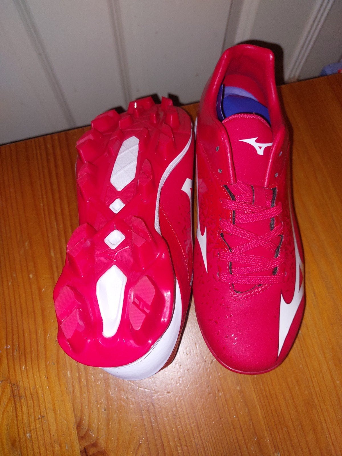 Nieuwe Honkbal/Softbal/Korfbal schoenen maat:37, Ophalen, Nieuw, Schoenen