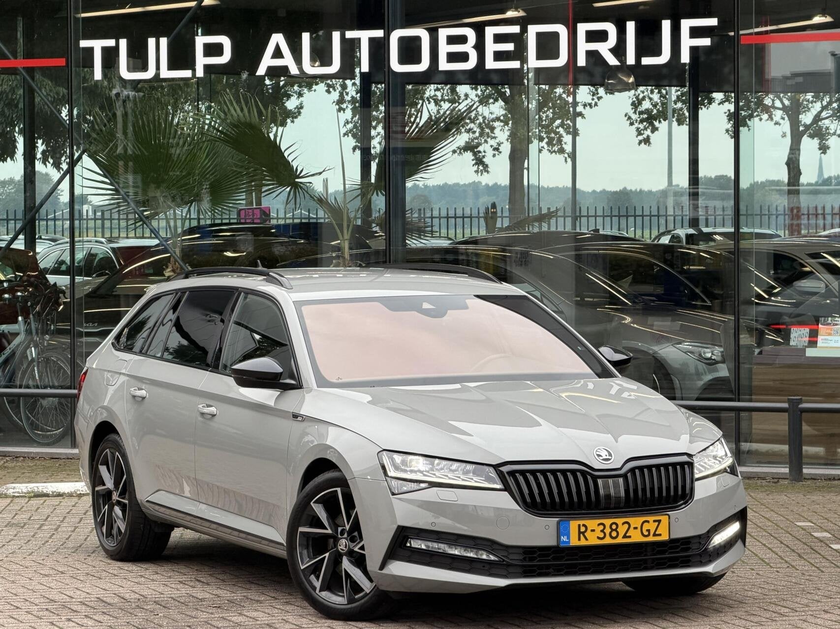 Skoda Superb Combi 1.5 TSI ACT Sportline Automaat NLauto NAP, Dealer onderhouden, 4 cilinders, 150 pk, Origineel Nederlands