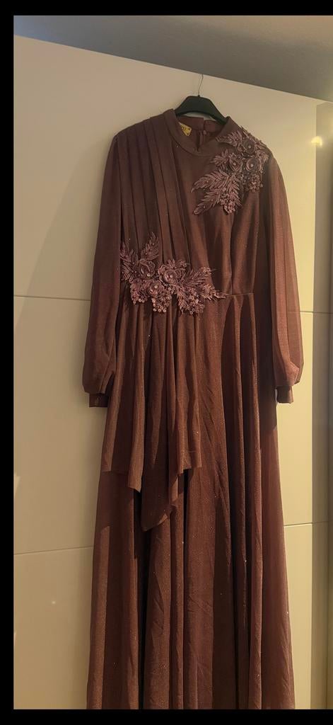 Elegante paarse galajurk met glitters/ abiye Maat 46, Galajurk, Paars, Maat 46/48 (XL) of groter, Ophalen of Verzenden