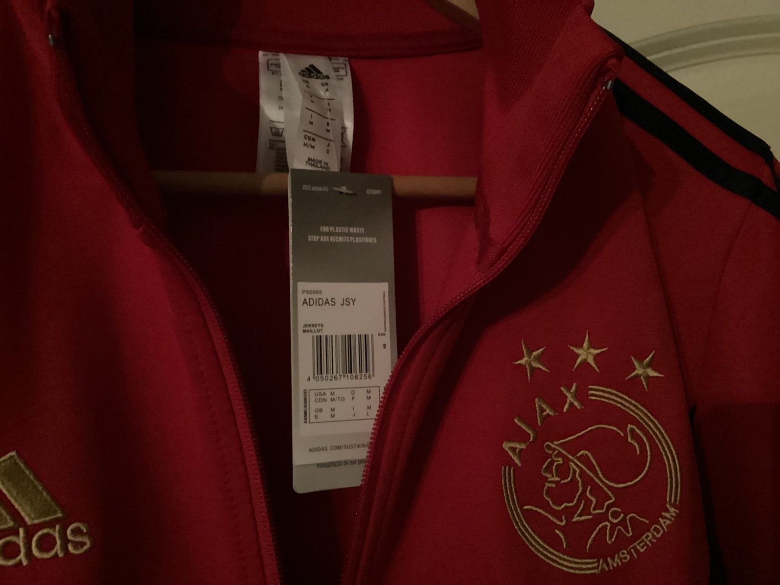 Splinternieuw trainingspak Adidas maat M te koop., Ophalen of Verzenden, Zo goed als nieuw
