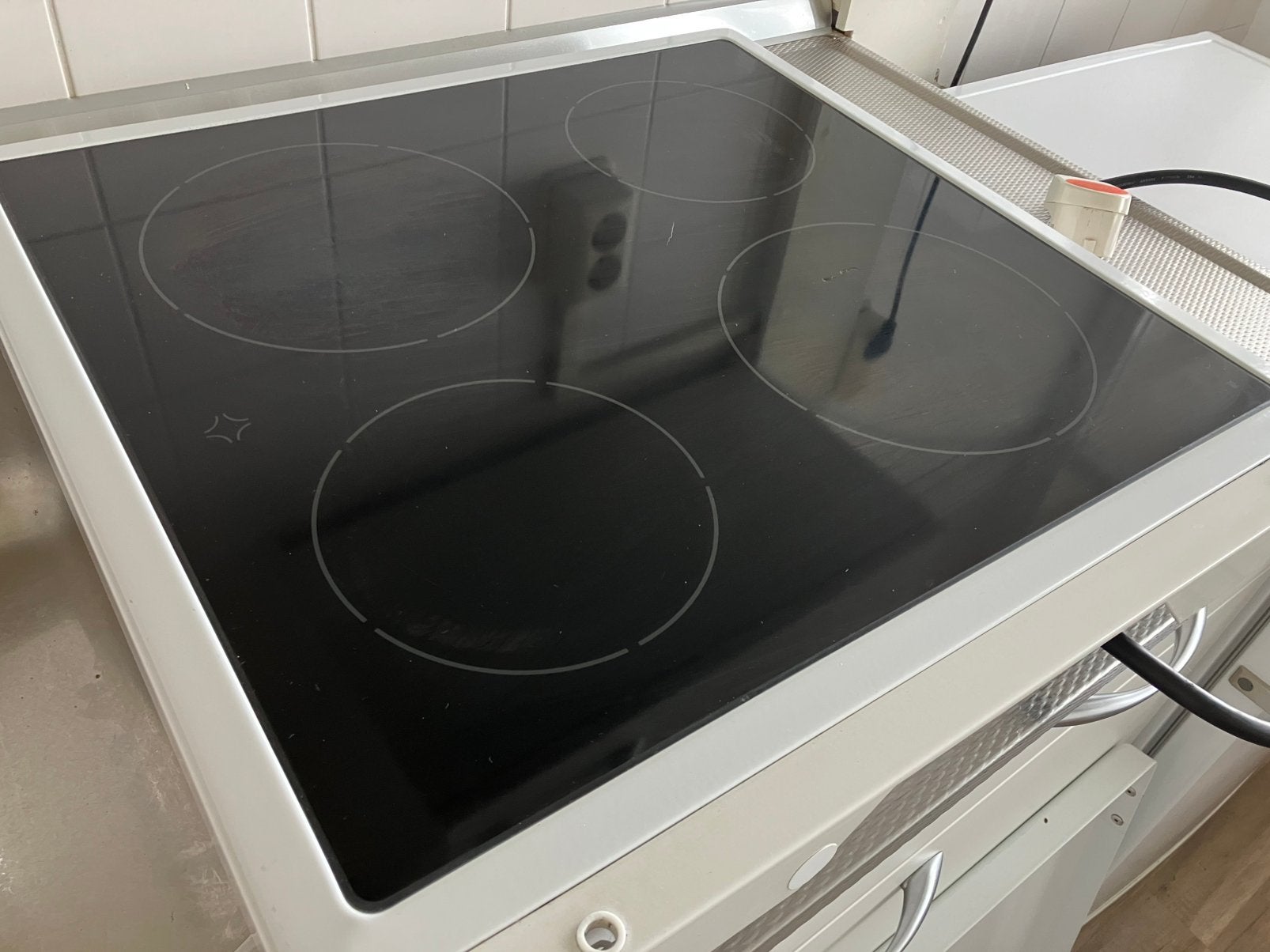 Keramische kookplaat (perilex), Witgoed en Apparatuur, Ophalen, Gebruikt, Keramisch, 4 kookzones