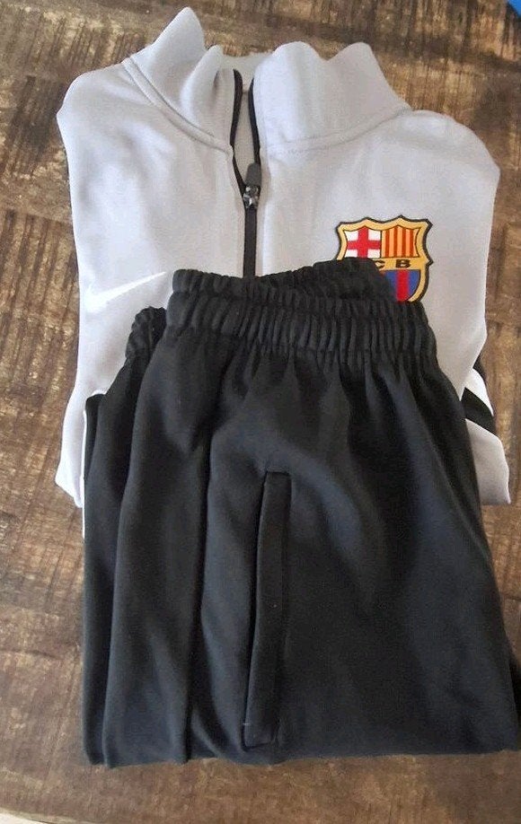 Nike FC Barcelona Trainingspak Maat 176, Ophalen of Verzenden, Zo goed als nieuw, Nike, Jongen of Meisje