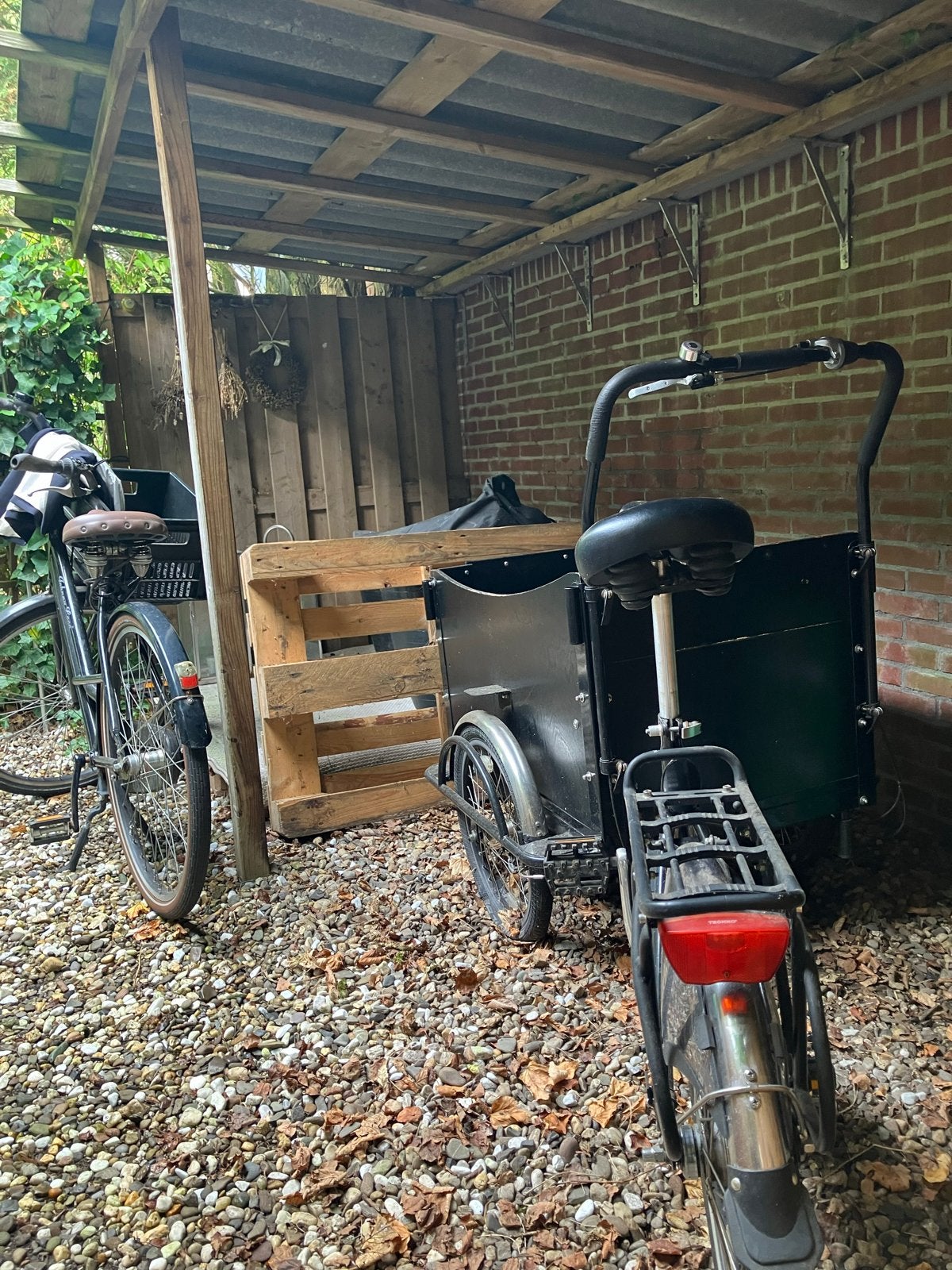 Bakfiets met deurtje - Altijd overdekt gestaan, Ophalen, Gebruikt