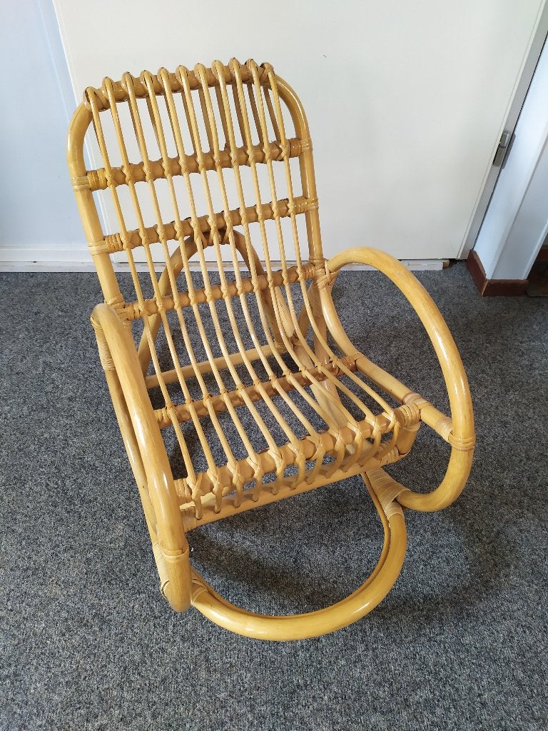 Vintage rotan schommelstoel, Ophalen of Verzenden, Gebruikt, Stoel(en)