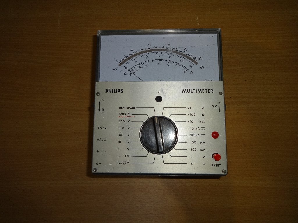Philips PM2412/01, Doe-het-zelf en Verbouw, Meetapparatuur, Ophalen of Verzenden, Gebruikt, Multimeter