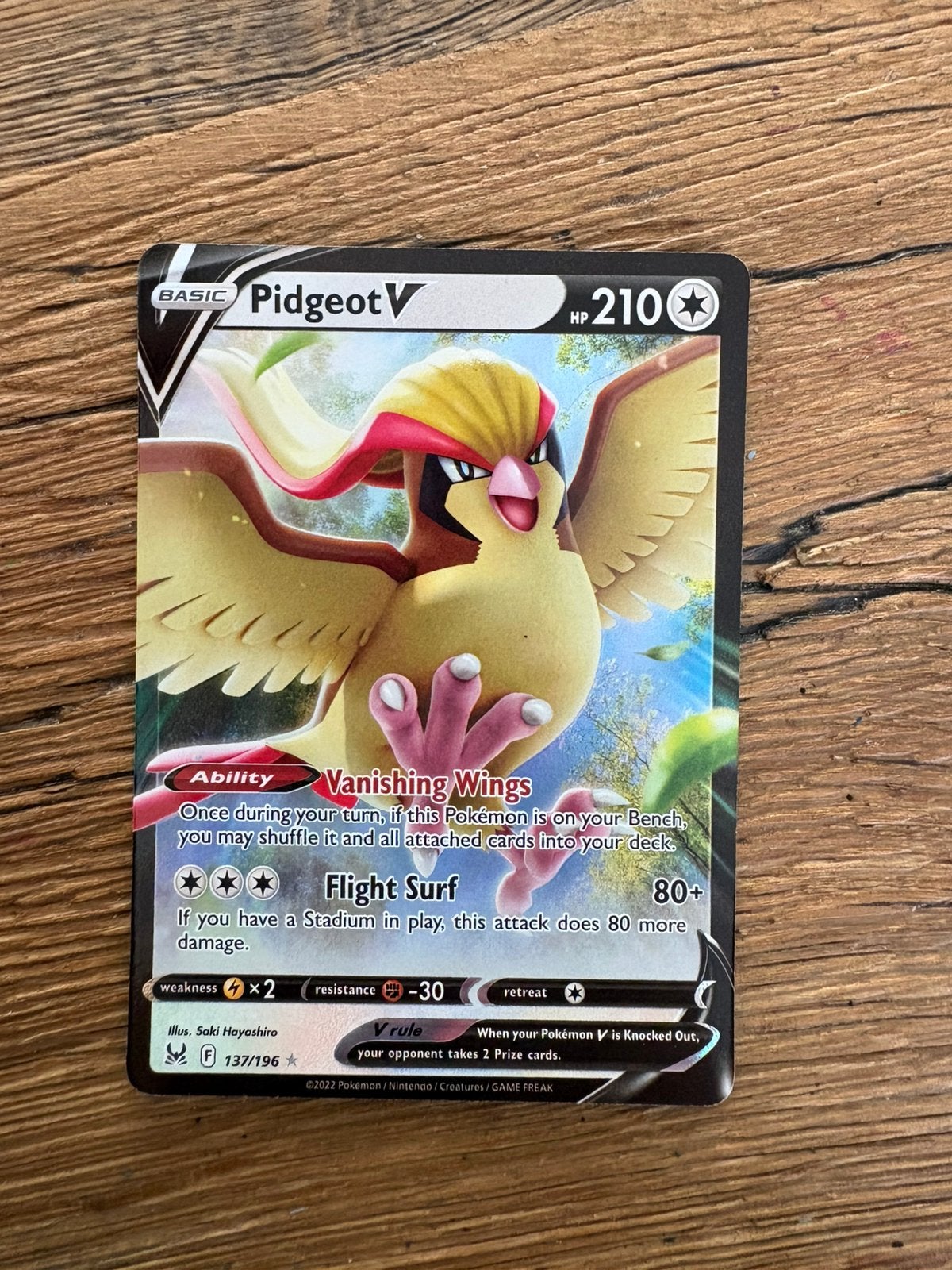 Lost Origin Pidgeot V 137/196, Ophalen of Verzenden, Zo goed als nieuw