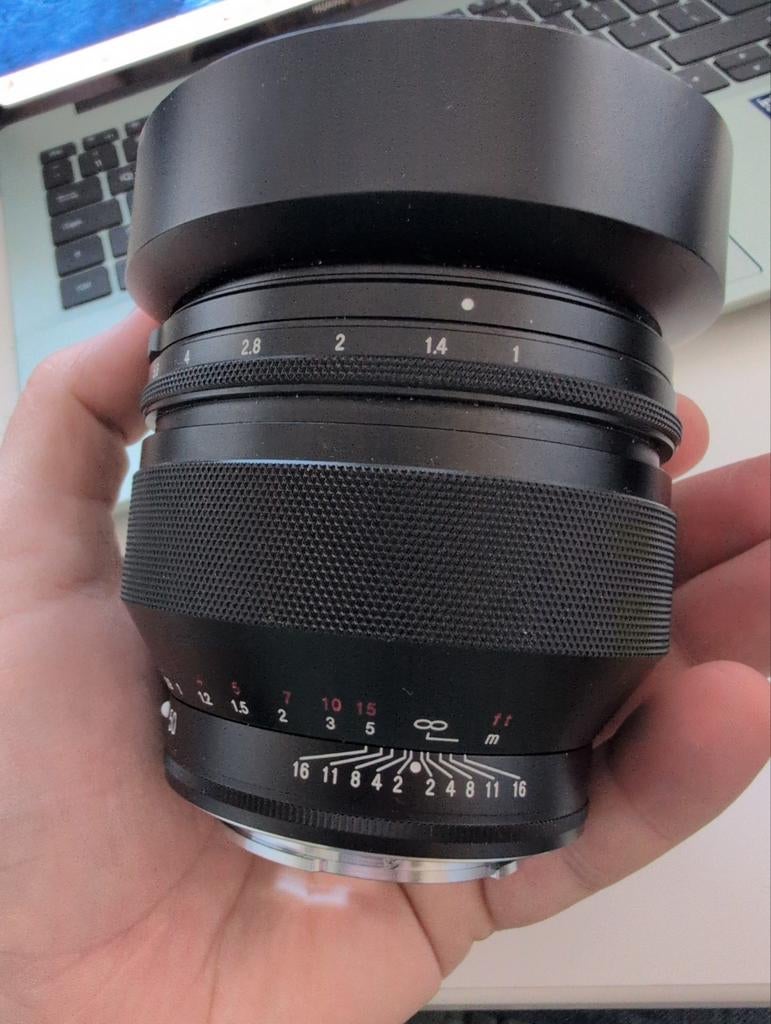 Voigtländer Nokton 50mm f/1.0 Sony E-mount (Zo goed als nieu, Ophalen of Verzenden