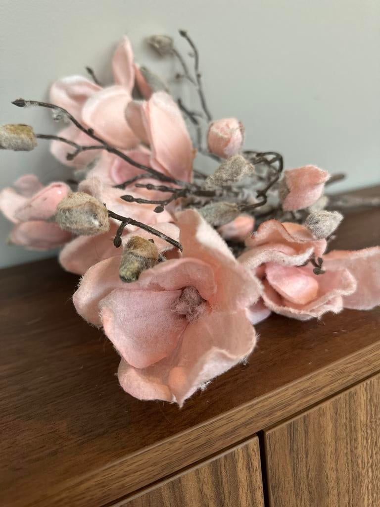 Roze kunstbloemen met takjes, Huis en Inrichting, Woonaccessoires | Droogbloemen, Ophalen of Verzenden, Nieuw
