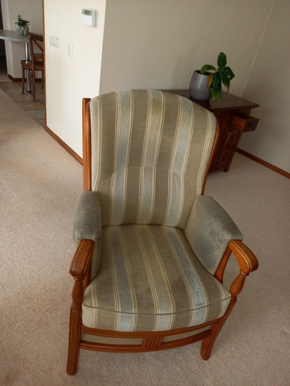 Fauteuil, Ophalen, Gebruikt, 75 tot 100 cm, 50 tot 75 cm