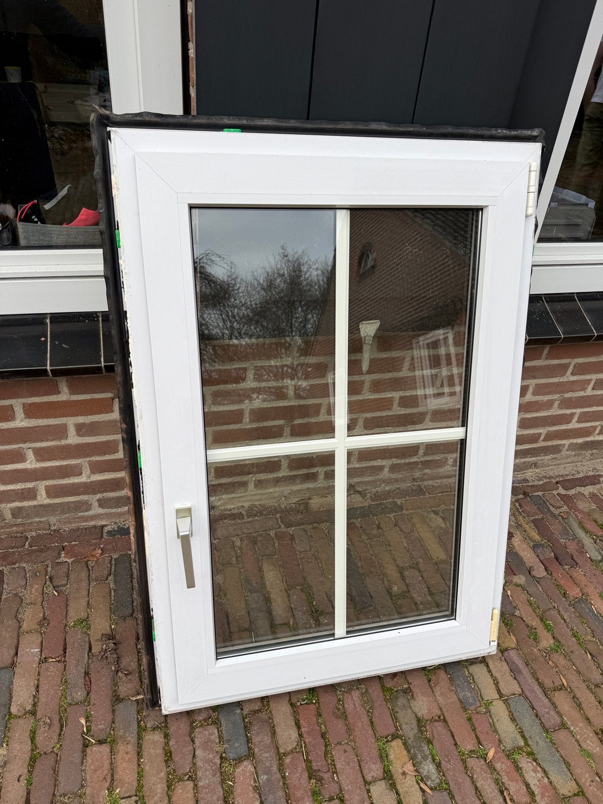 Gebruikt raam met dubbelglas en roedeverdeling, Ophalen, Gevelraam of Ruit, Gebruikt, 80 tot 120 cm