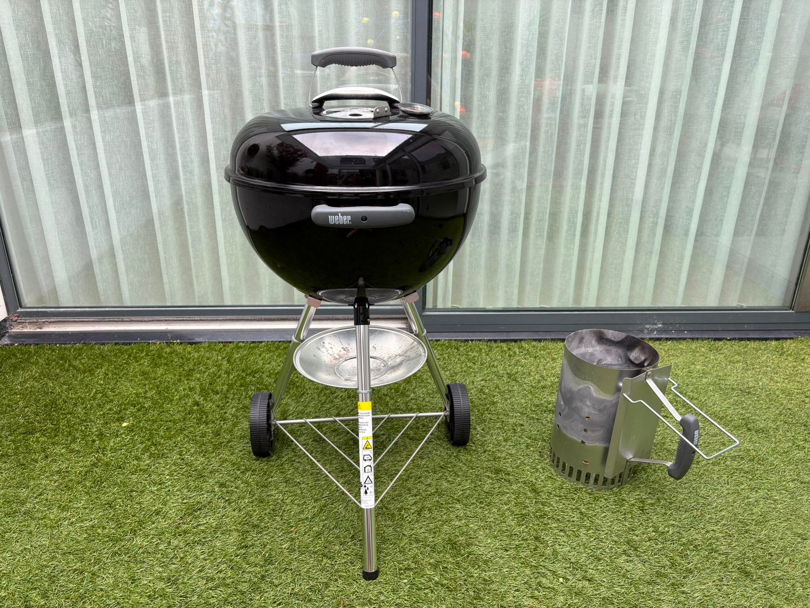 Weber houtskool barbeque, Ophalen, Zo goed als nieuw