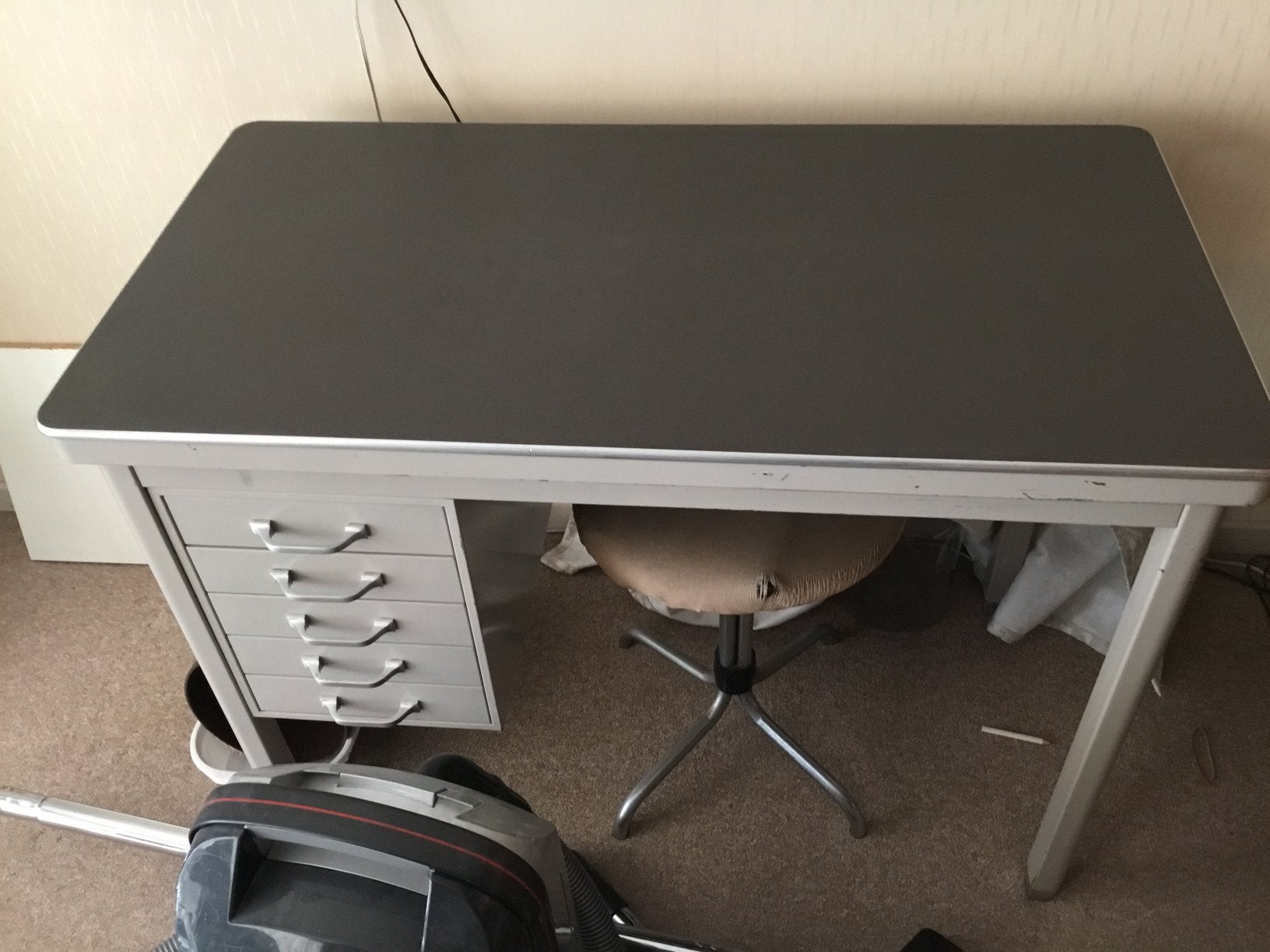 Jaren 60 bureau 1.00 meter, Huis en Inrichting, Bureaus, Ophalen of Verzenden, Zo goed als nieuw