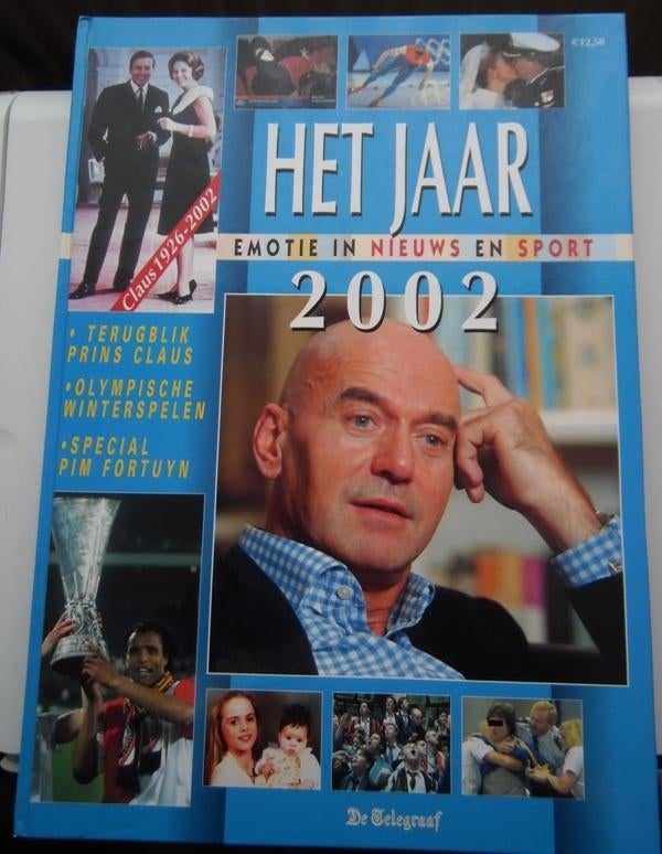 Boek - Het jaar 2002 - De Telegraaf, Ophalen of Verzenden, Zo goed als nieuw, Diverse auteurs