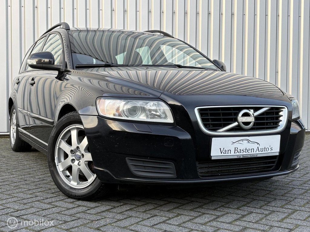 Volvo V50 1.6 D2 Momentum | Cruise | PDC | Bluetooth | 2011, Auto's, Voorwielaandrijving, Stof, Zwart, 4 cilinders