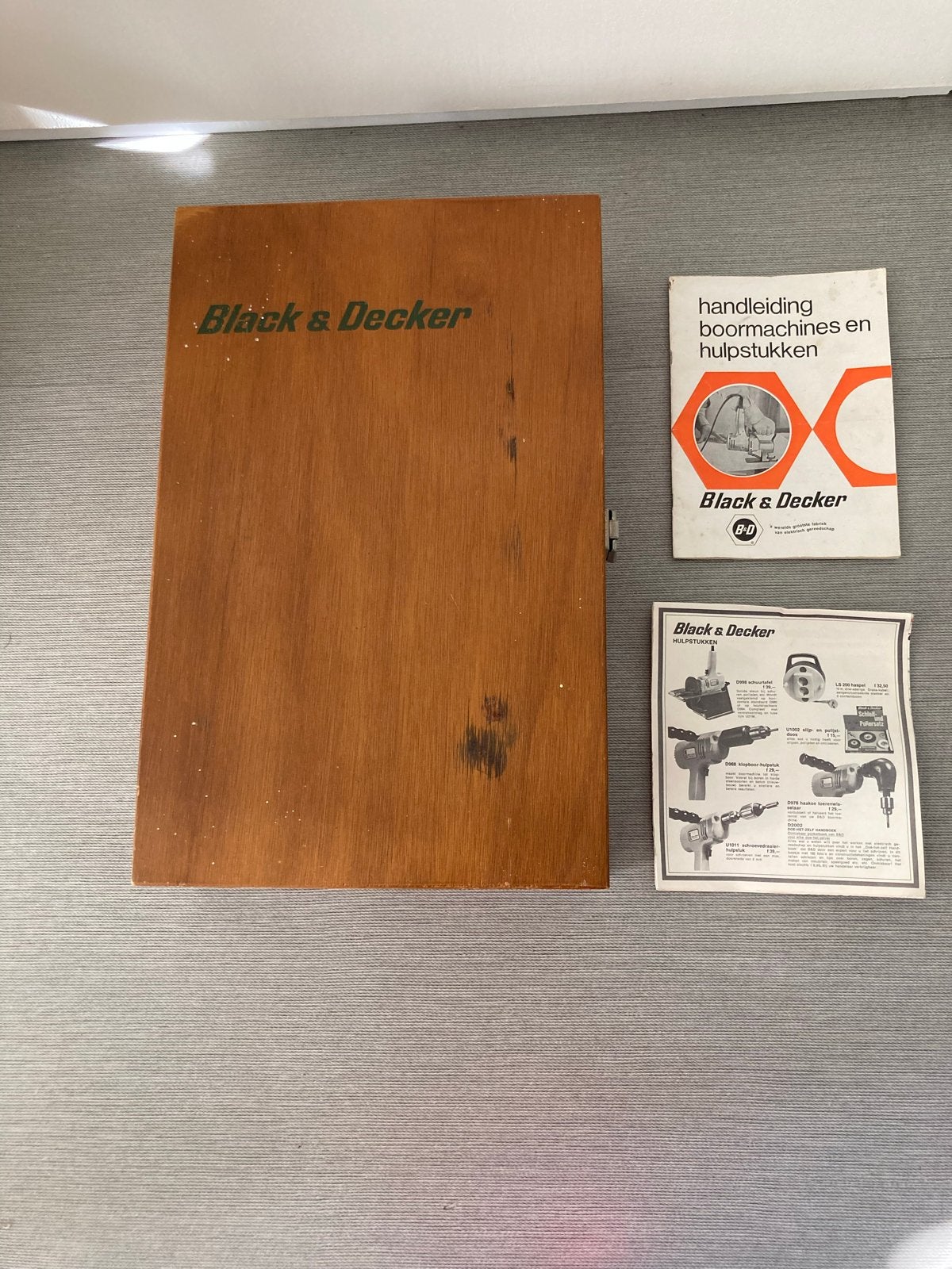 Vintage Black & Decker Boormachine Set in Houten Kist, Ophalen of Verzenden, Gebruikt, Minder dan 400 watt, Boormachine