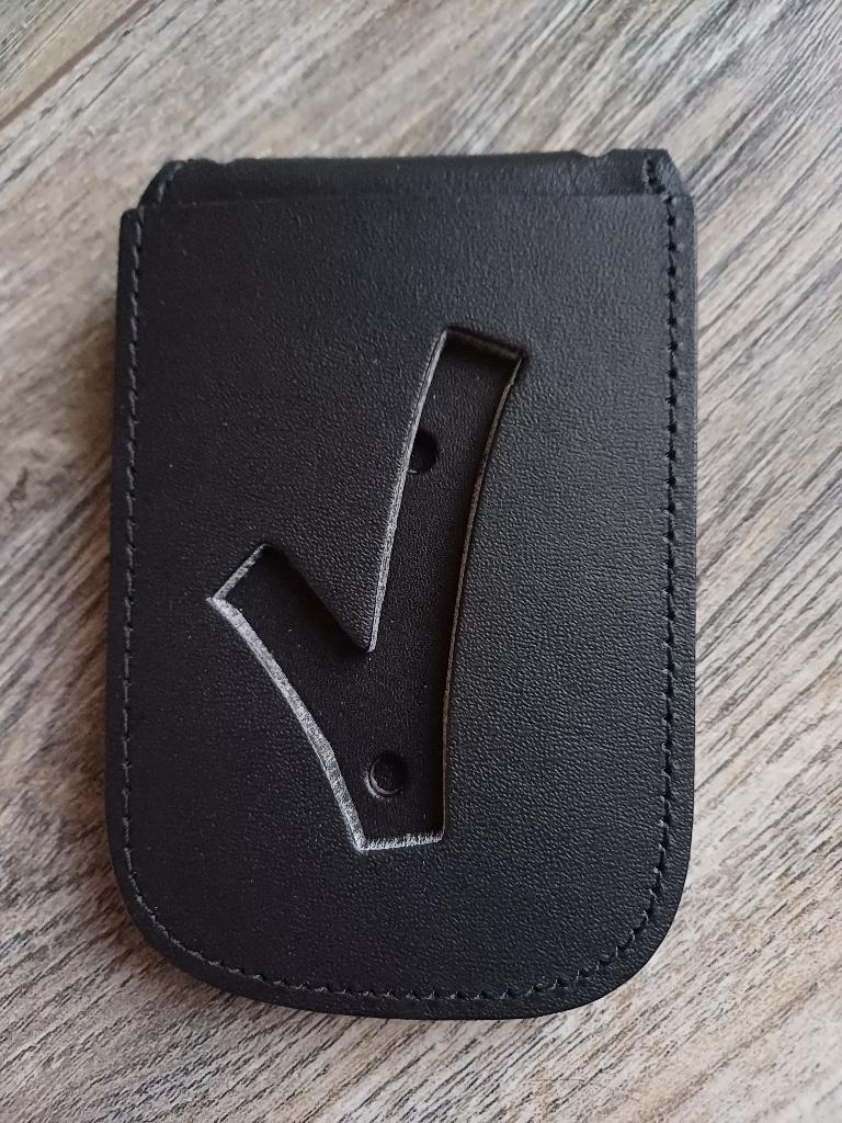 ID badgehouder 1-ID Beveiliging met ketting, Ophalen of Verzenden, Overige soorten, Nederland, Embleem of Badge