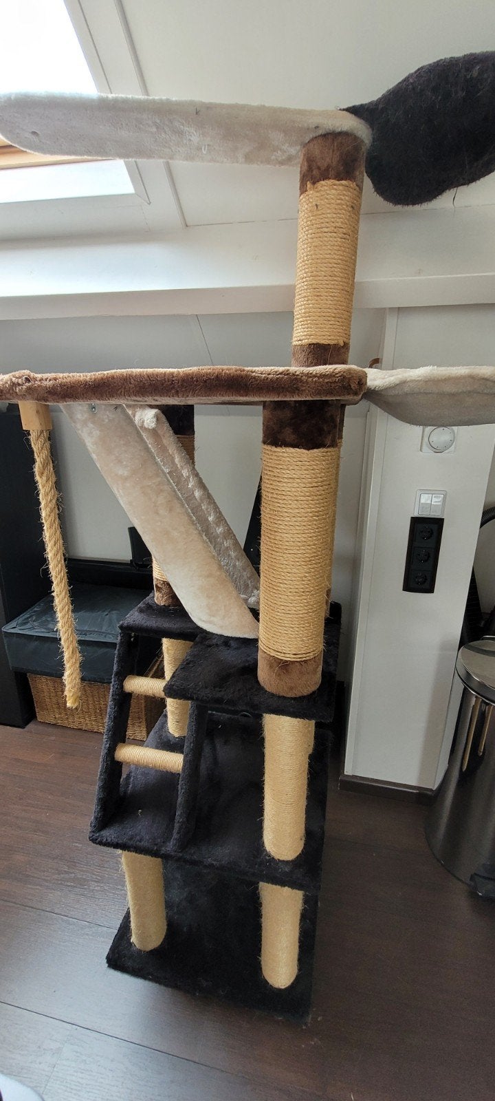 Grote krabpaal / kattenkrabpaal 180 cm hoog – gebruikt maar, Dieren en Toebehoren, Kattenmanden, Ophalen, Gebruikt, Overige