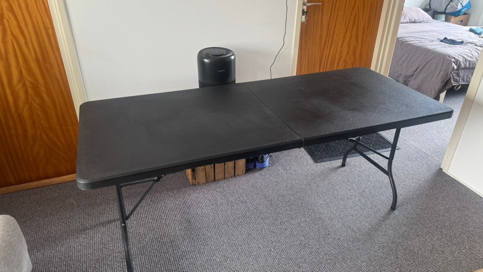 Inklapbare zwarte tafel 180 x 74 x 72, Huis en Inrichting, Tafels | Statafels, Ophalen, Zo goed als nieuw