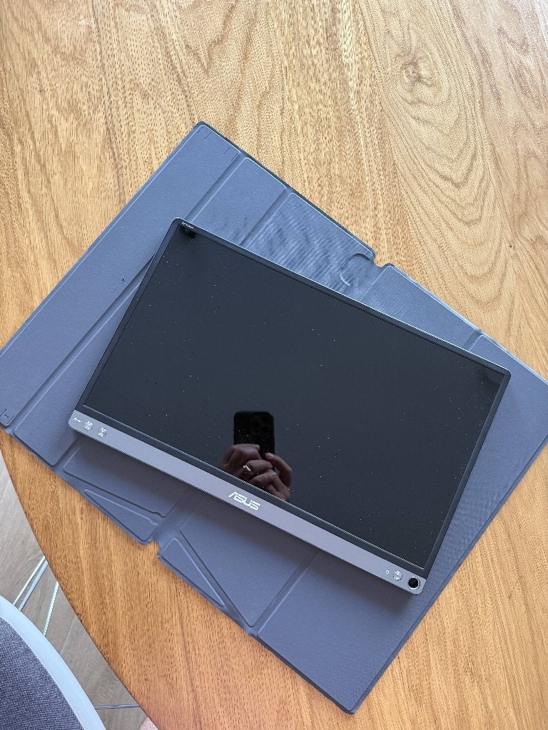 ASUS ZenScreen Go MB16AHP 15.6” Portable Monitor, Computers en Software, Ophalen, IPS, Full HD, Zo goed als nieuw