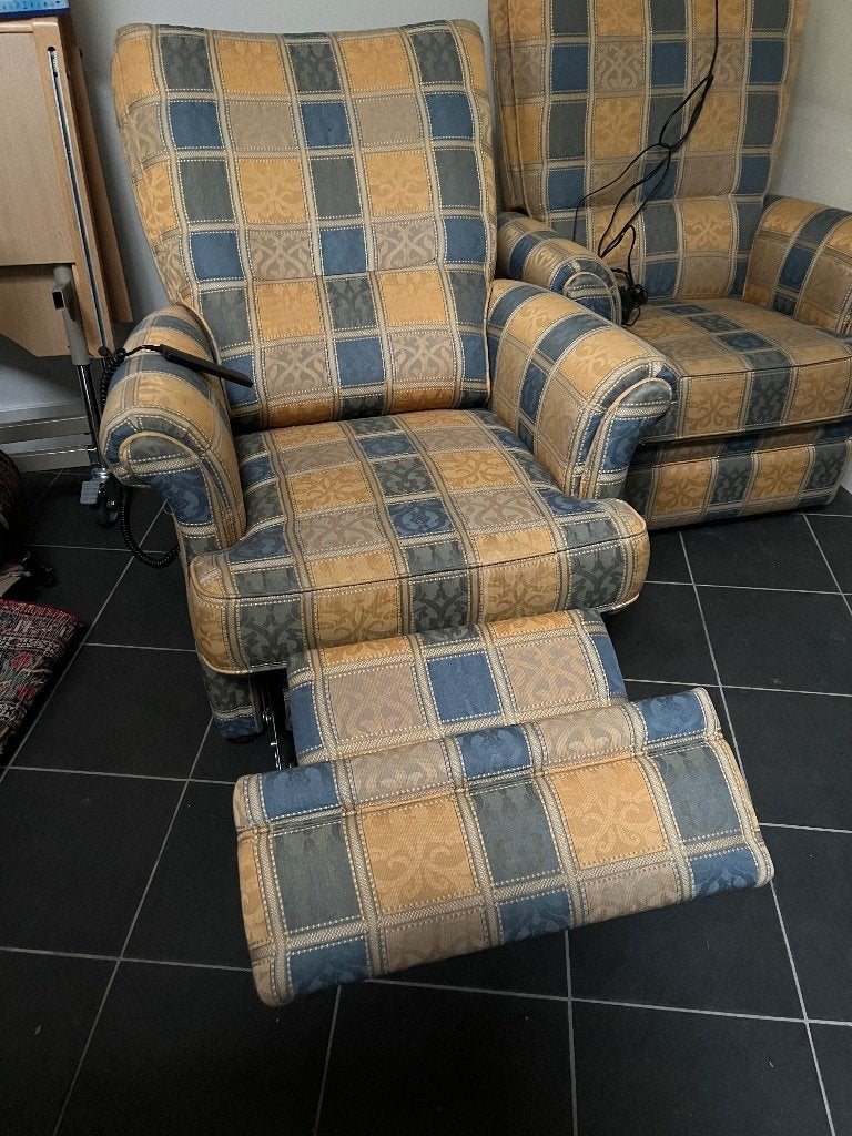 Fauteuil, met relaxbediening, gestoffeerd, Ophalen, Gebruikt, Klassiek, 75 tot 100 cm
