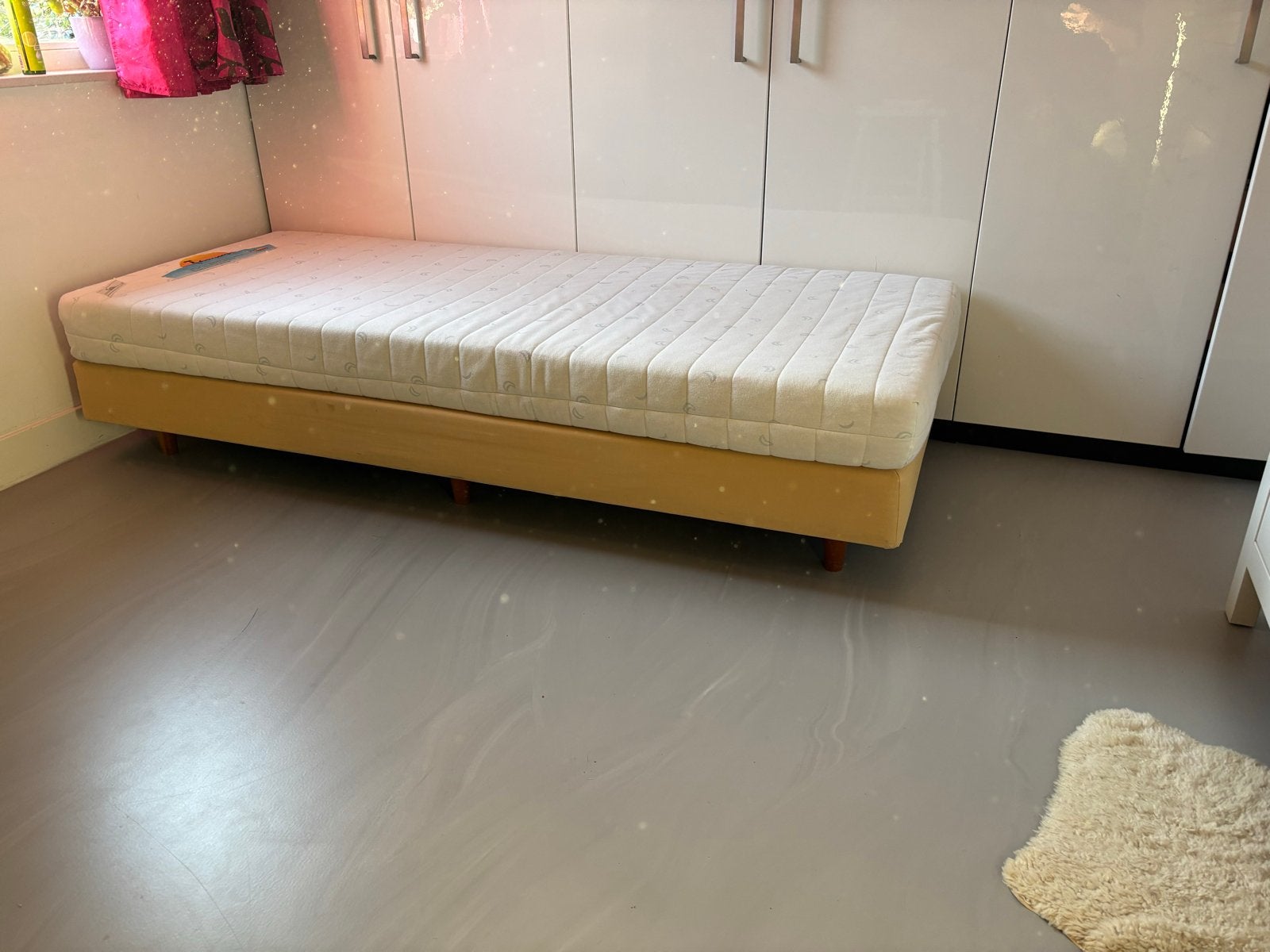 Eastborn eenpersoons boxspring 190x80 cm met matras, Ophalen, Gebruikt, Eenpersoons, 190 cm of minder
