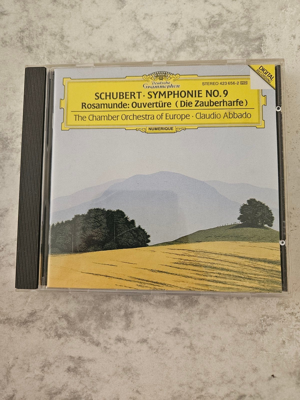 Schubert - Symphonie No. 9 / Abbado (Deutsche Grammophon), Ophalen of Verzenden, Romantiek, Gebruikt, Kamermuziek