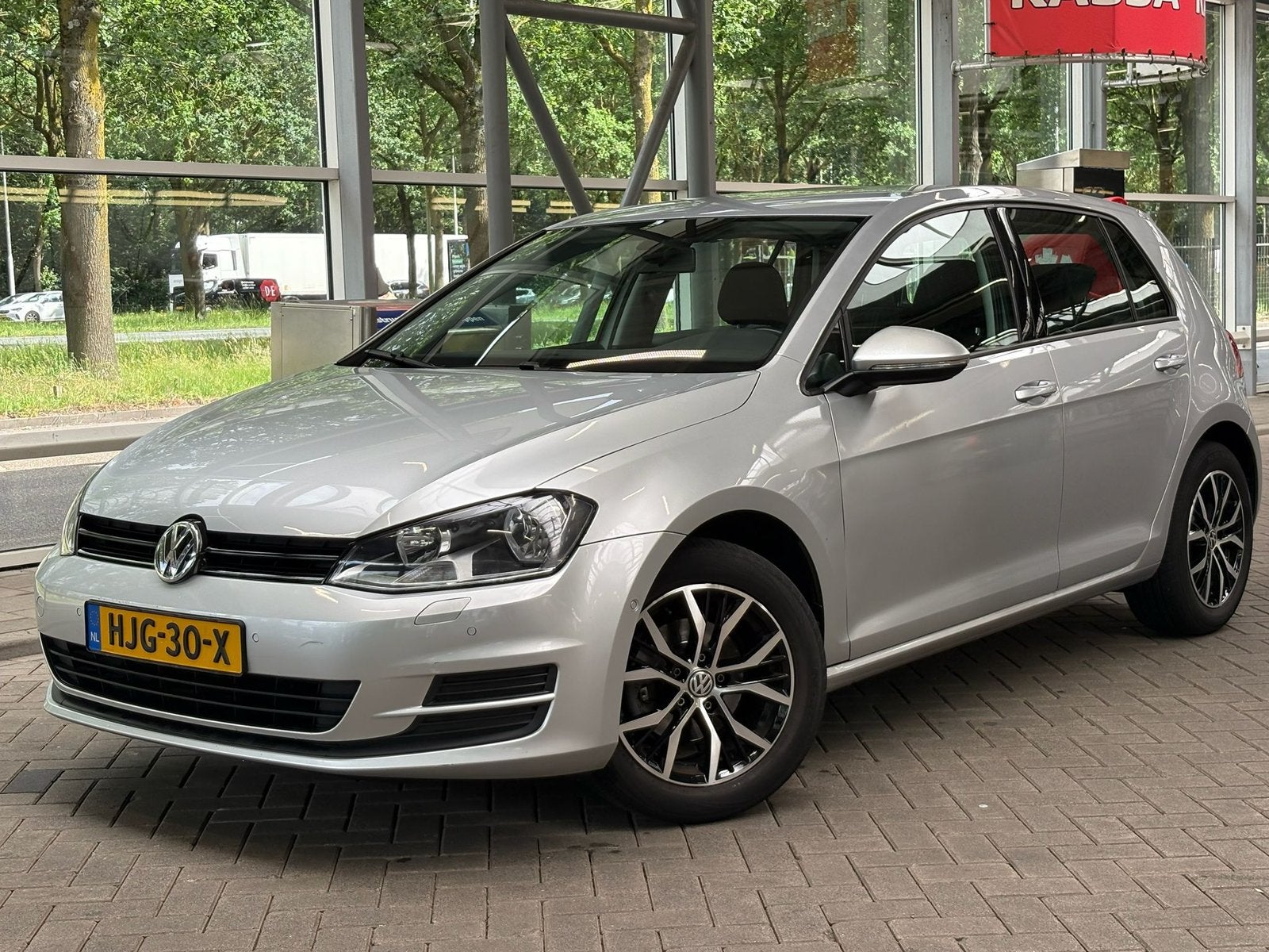 Volkswagen Golf 1.2 TSI 63KW 5D 2014 Grijs, Auto's, Volkswagen, Voorwielaandrijving, 4 cilinders, 610 kg, Handgeschakeld
