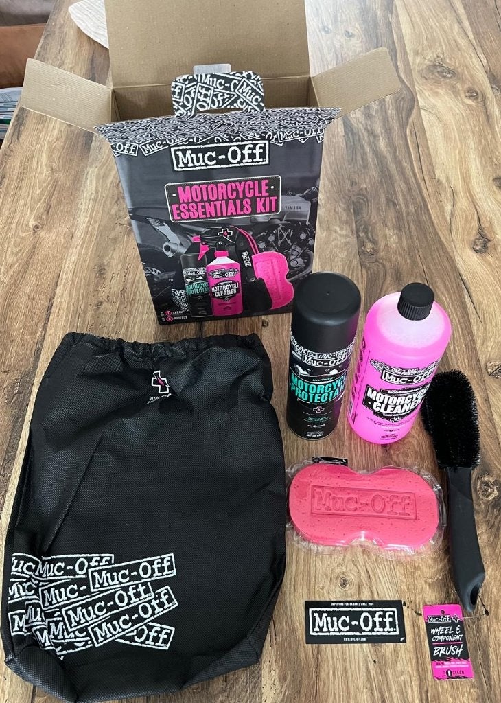 Muc-Off Motorcycle Essentials Kit Motor Onderhoud Set -Nieuw, Ophalen of Verzenden