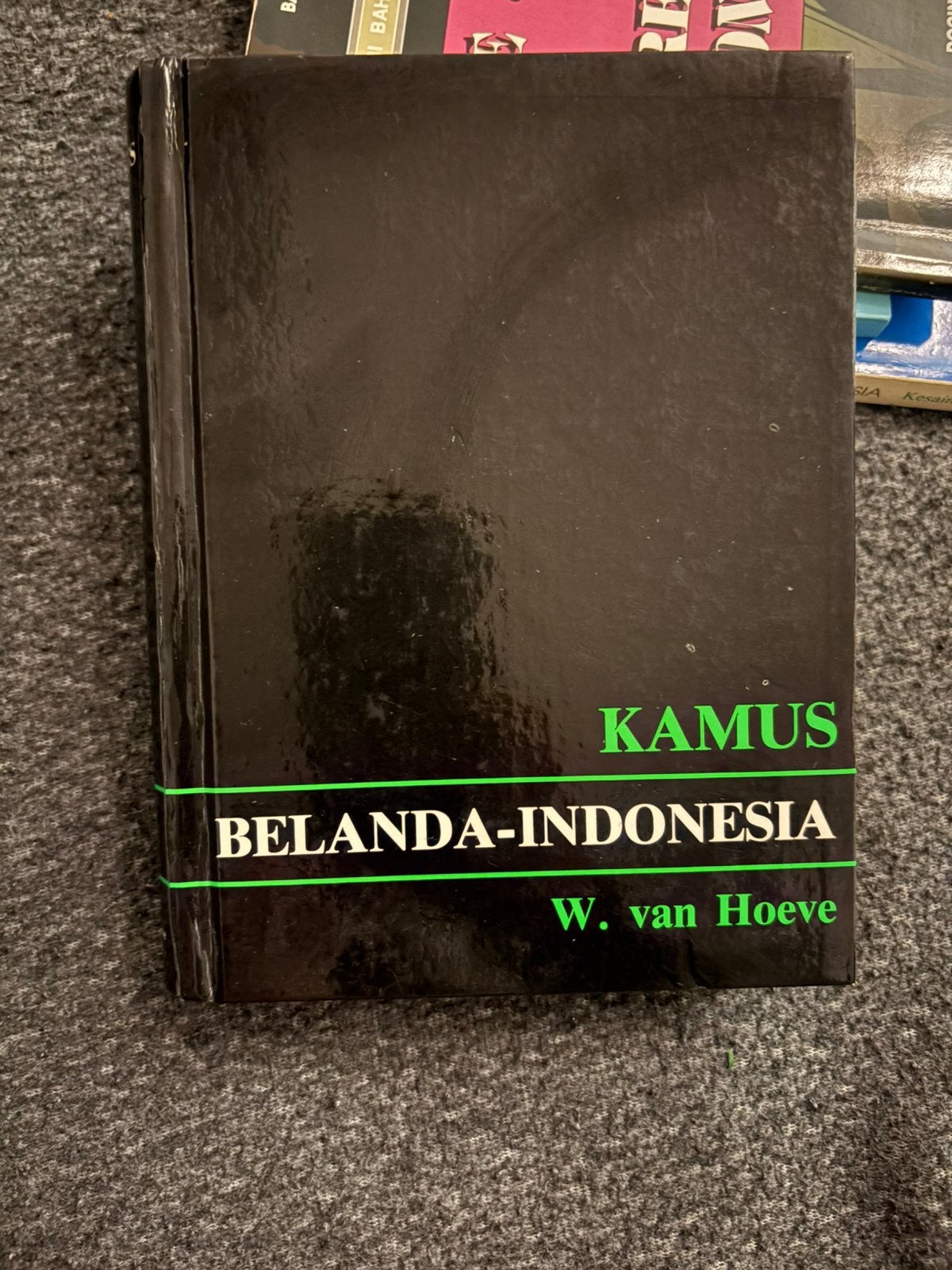 Kamus Belanda–Indonesia – W. van Hoeve (1986), Ophalen of Verzenden, Gelezen, Overige uitgevers