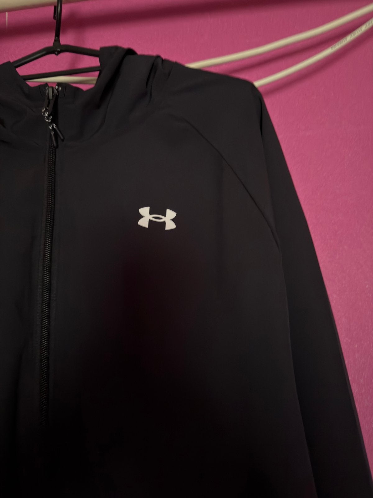 Under Armour maat M, Kleding | Dames, Jassen | Zomer, Ophalen of Verzenden, Gedragen, Maat 38/40 (M), Zwart
