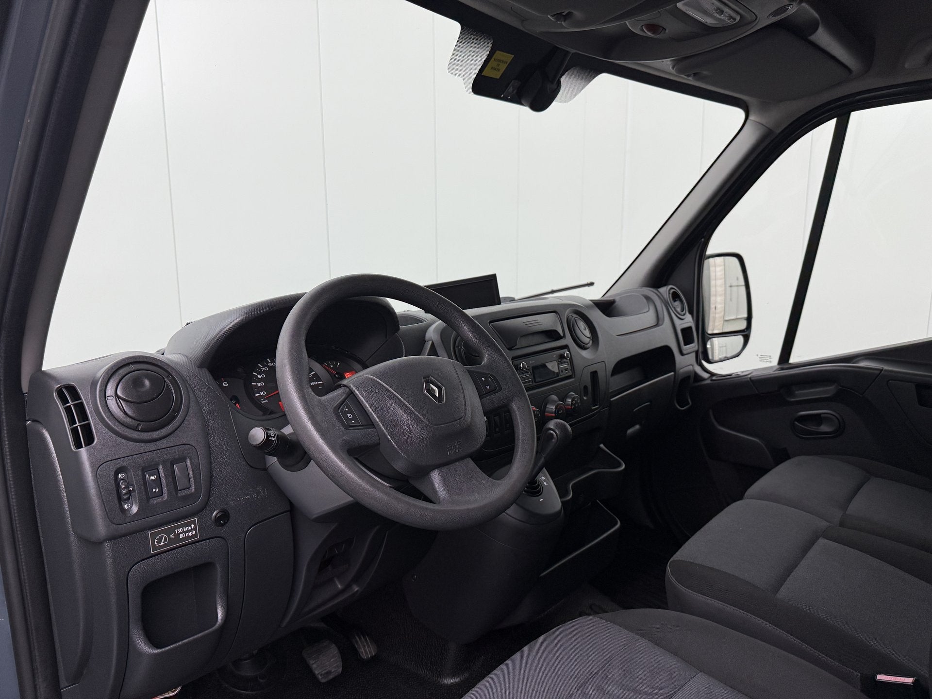 Renault Master 2.3DCi 170PK Automaat Lowliner | Speciaalbouw, Stof, Gebruikt, 4 cilinders, Renault