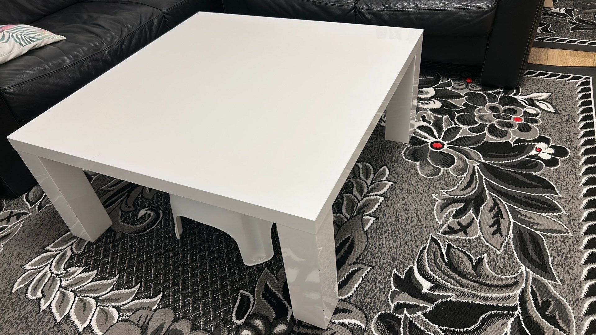 Salontafel vierkant wit, Ophalen, 50 tot 100 cm, Vierkant, 50 tot 100 cm