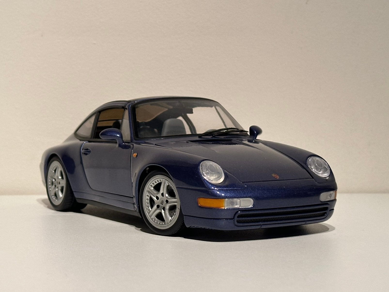 Porsche 911 993 Targa | UT Models | schaal 1:18 | Nieuwstaat, Ophalen of Verzenden, Zo goed als nieuw, UT Models
