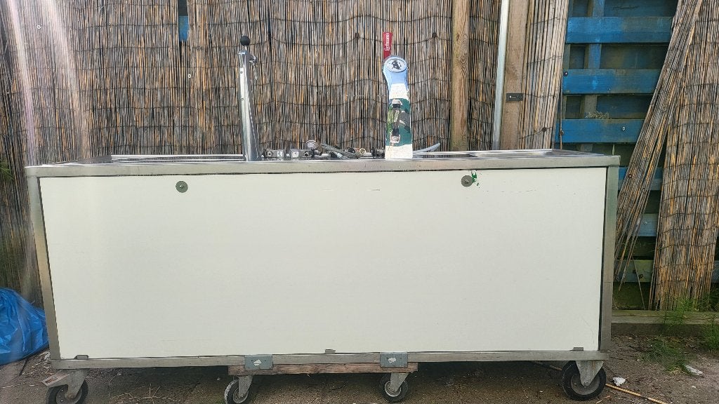 Mobiele biertap, Huis en Inrichting, Barren, Ophalen, Gebruikt