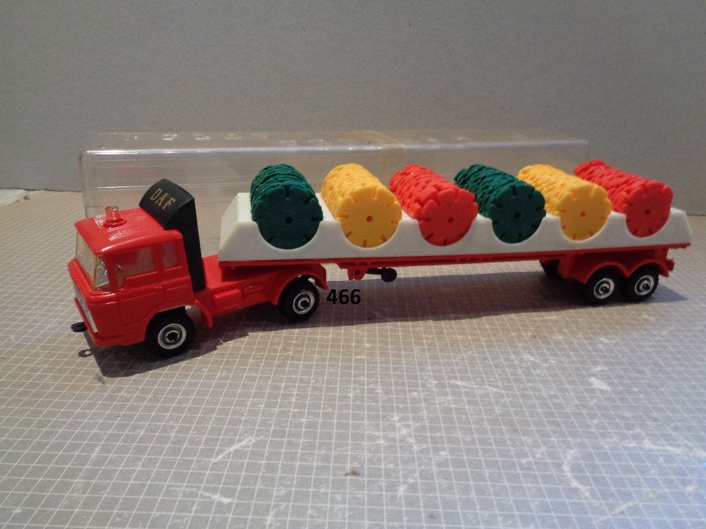 playtruck daf 2600 met schijven trailer, Ophalen of Verzenden, Nieuw, Bus of Vrachtwagen, Lion Toys