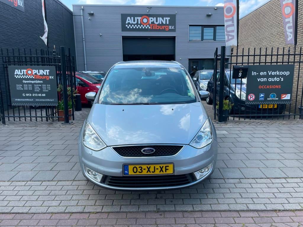 Ford Galaxy 2.0-16V Ghia 7Persoons Trekhaak Airco NAP APK, Auto's, Ford, Voorwielaandrijving, Gebruikt, Metallic lak, 7 stoelen