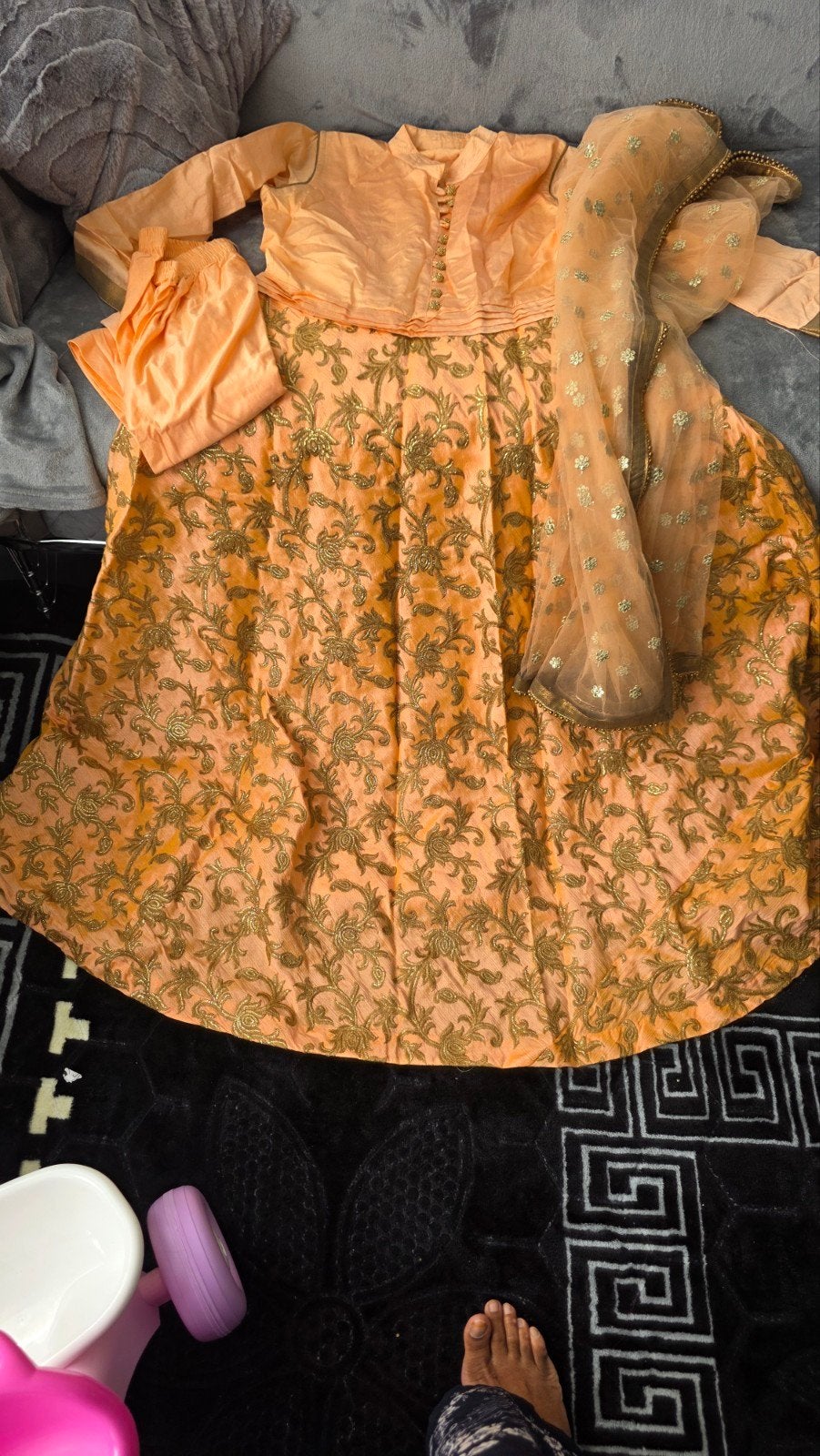 Prachtige brokaat maxi jurk met broek en dupata - Maat 42/44, Maat 42/44 (L), Nieuw, Oranje, Ophalen of Verzenden