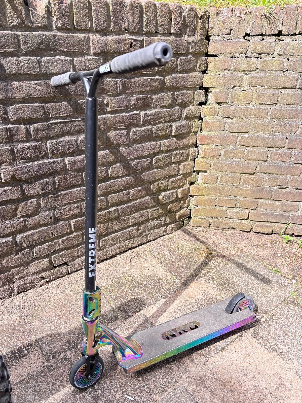 Stuntstep Extreme met olie-slick afwerking, Fietsen en Brommers, Steps, Ophalen, Gebruikt, Gewone step