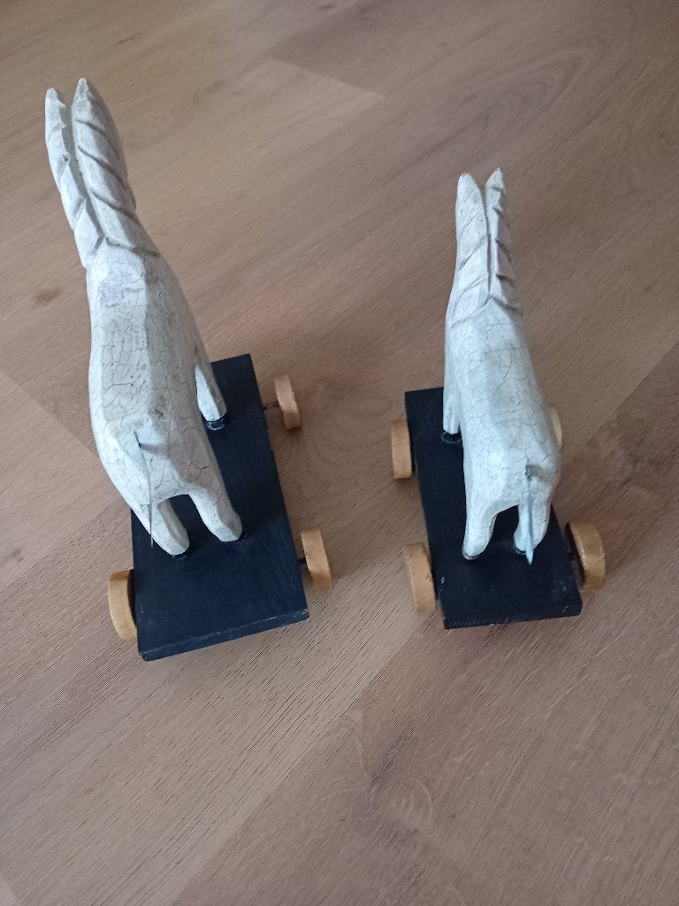 Houten paardjes op wagentje, Ophalen of Verzenden