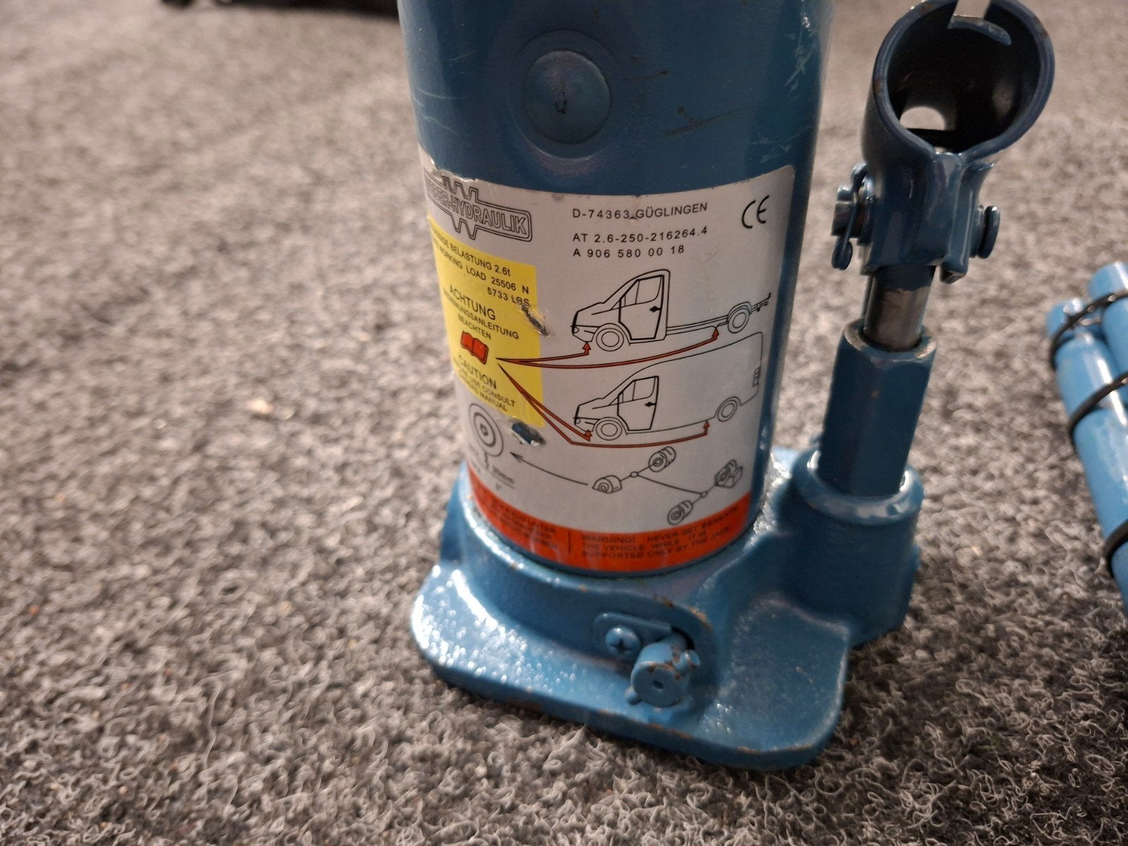 Mercedes Sprinter Krik - 58 cm hoog, Ophalen, Nieuw, Hydraulisch, Potkrik