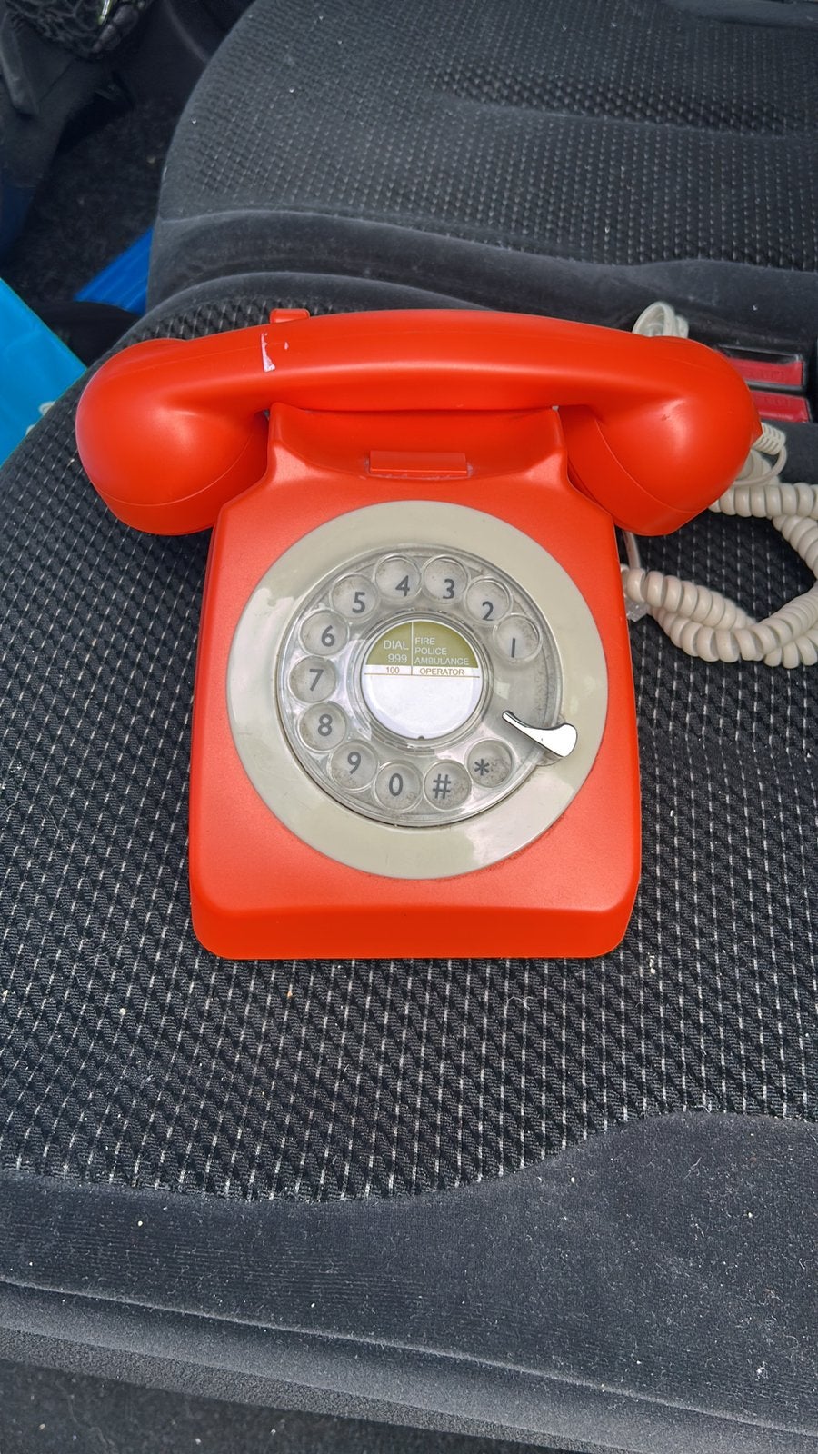 Vintage oranje Telefoon met Draaischijf - Klassiek, Ophalen of Verzenden, Zo goed als nieuw, Met draaischijf