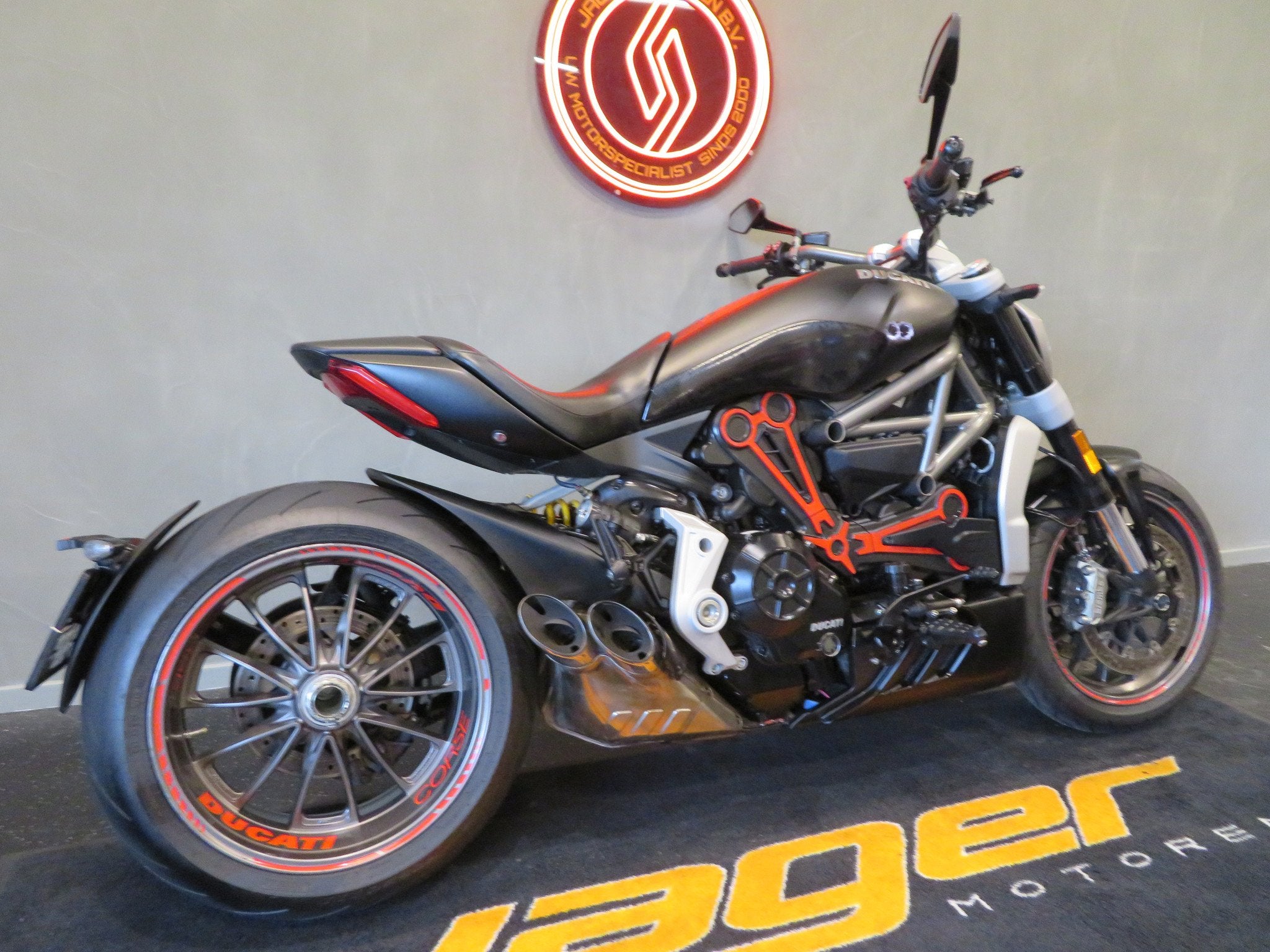 Ducati XDIAVEL X DIAVEL PERFECT! HISTORY (bj 2016), Bedrijf, Naked bike