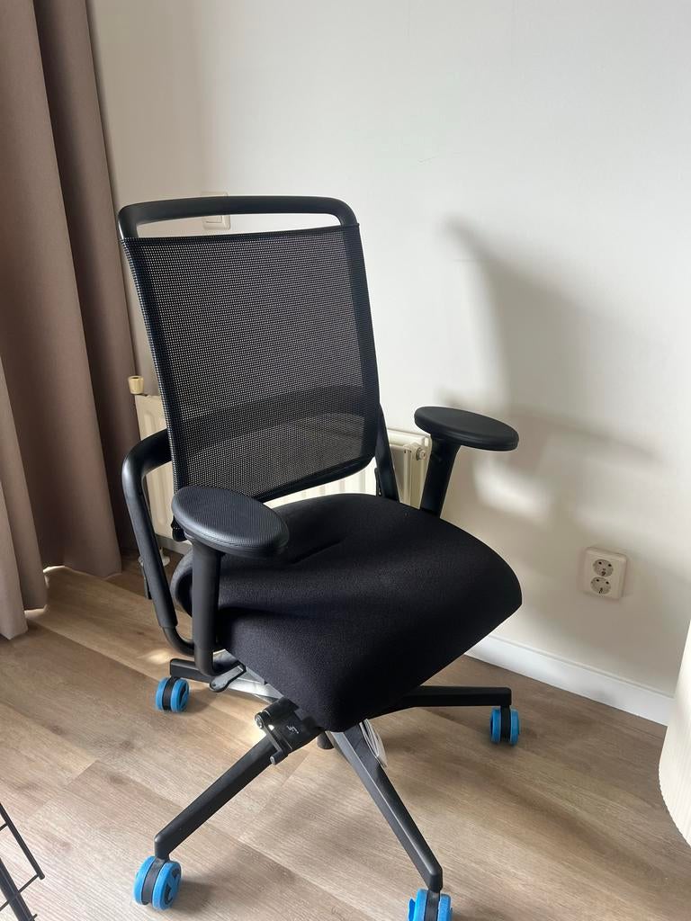 xenium bureaustoel, Huis en Inrichting, Bureaustoelen, Ophalen, Gebruikt, Zwart, Bureaustoel