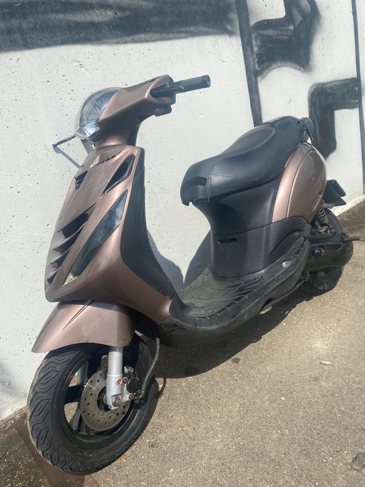 Piaggio zip 172cc snor nieuwstaat, Ophalen, Tweetakt, Zip, Zo goed als nieuw