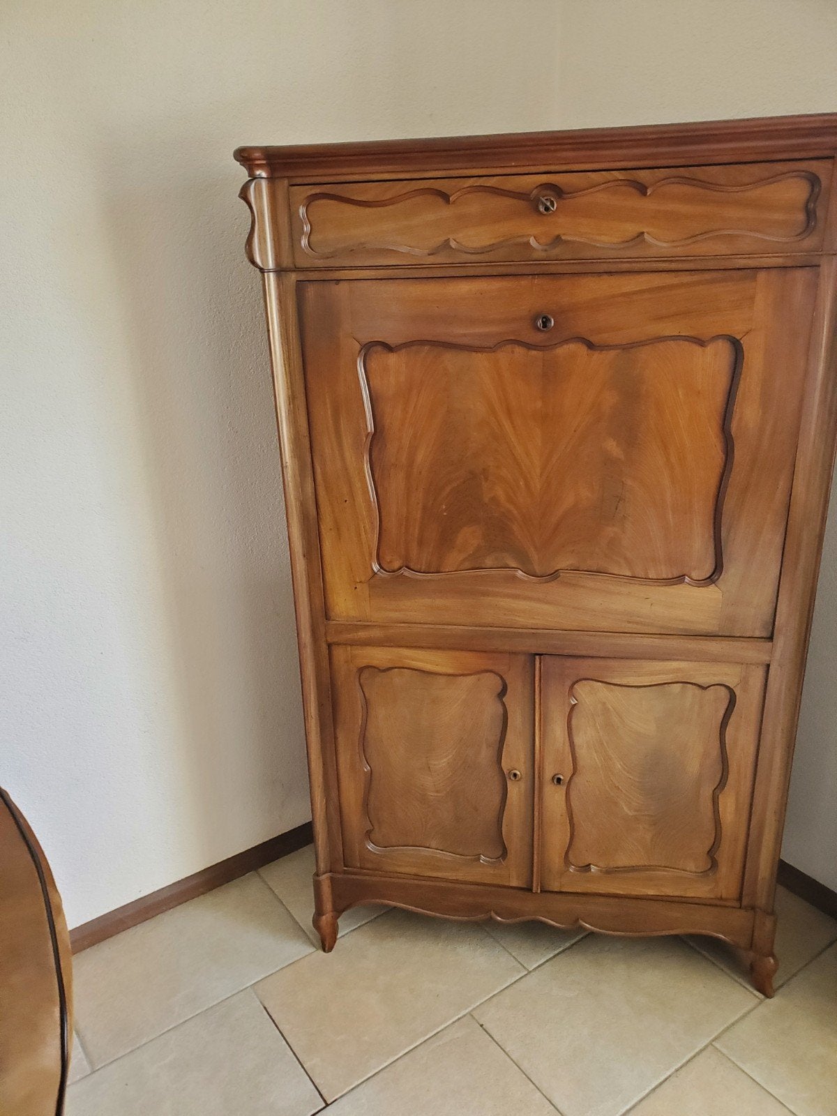Biedermeier antiek secretaire, Ophalen