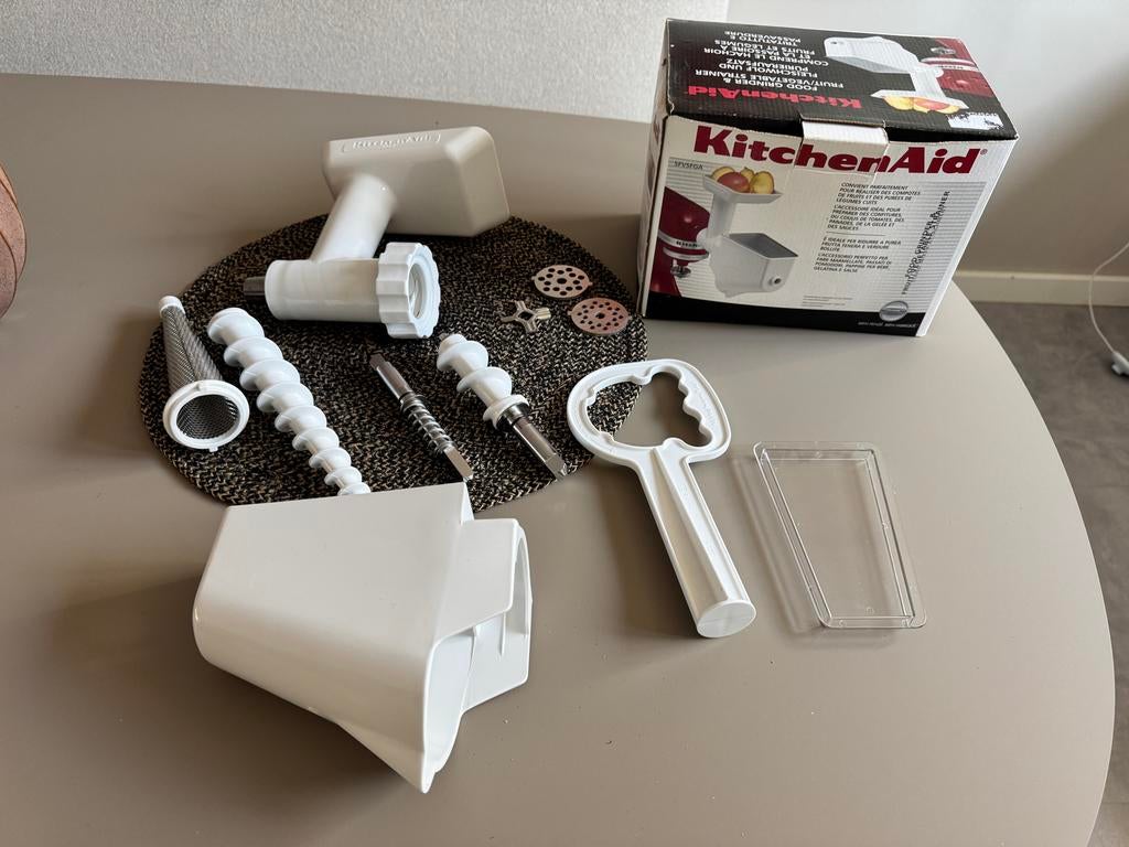 KitchenAid Vleesmolen en Fruit-/Groentezeef Set, Ophalen of Verzenden, Zo goed als nieuw