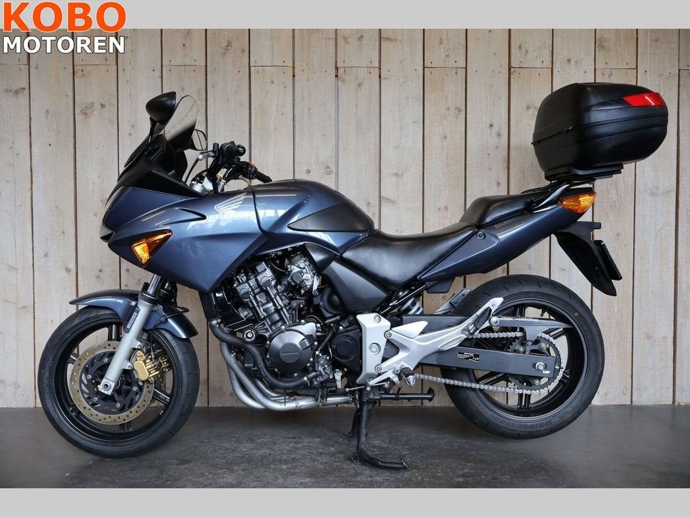 Honda CBF600SA (bj 2004), HONDA, 4 cilinders, Motorrijbewijs A, Bedrijf
