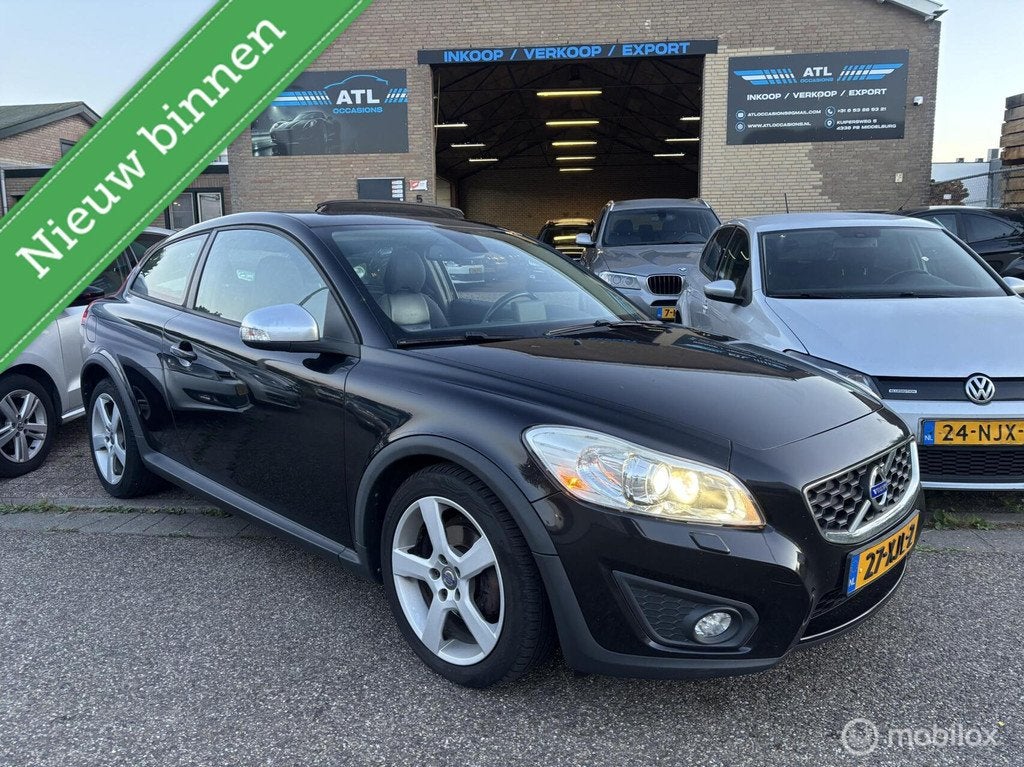 Zeer Nette Volvo C30 1.6 D2 R-Design ! Dakje, Voorwielaandrijving, 28 km/l, Gebruikt, 4 cilinders