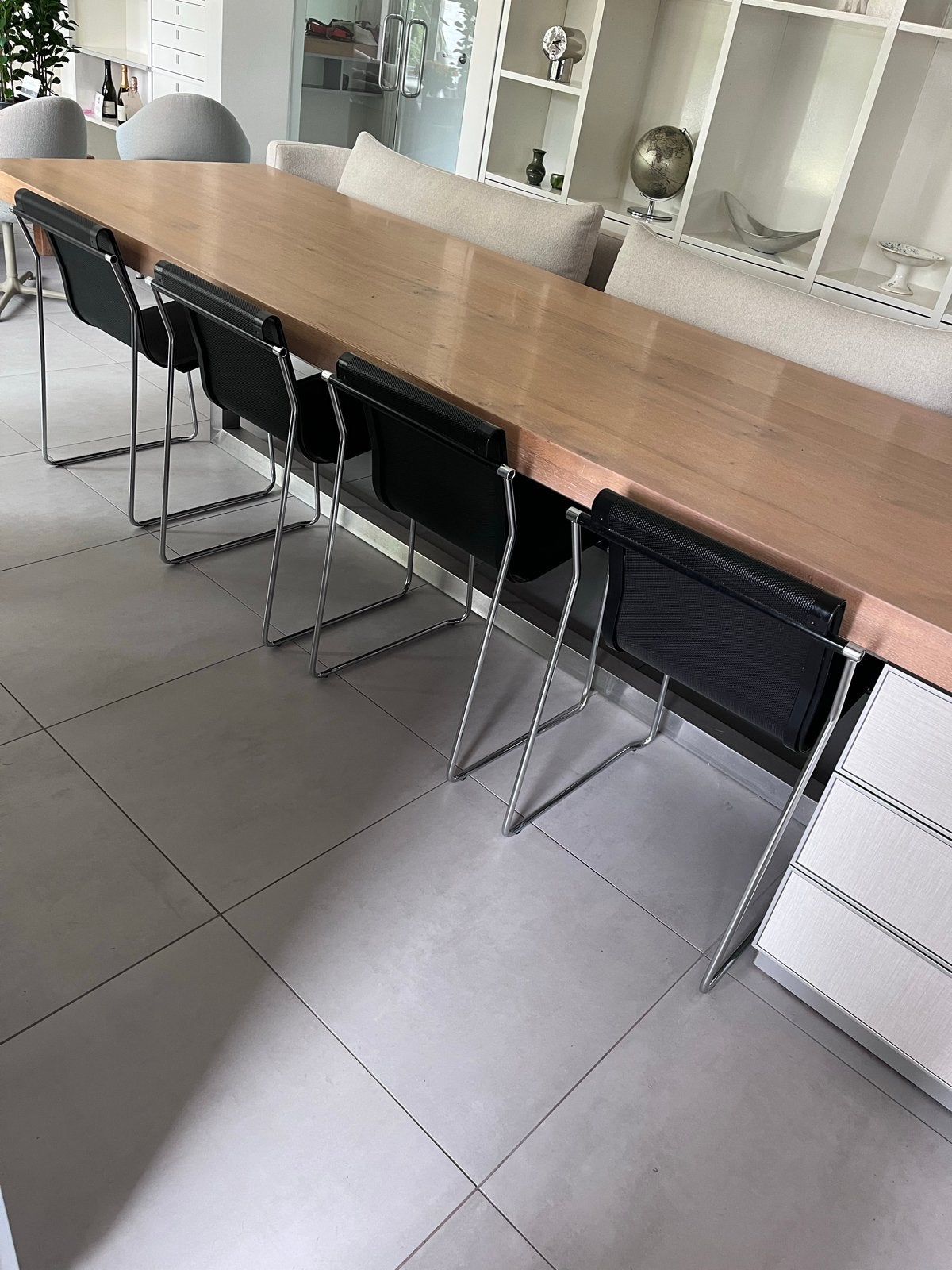6 Airon design eetkamerstoelen / vergaderstoelen, Ophalen, Gebruikt, Zwart, Metaal