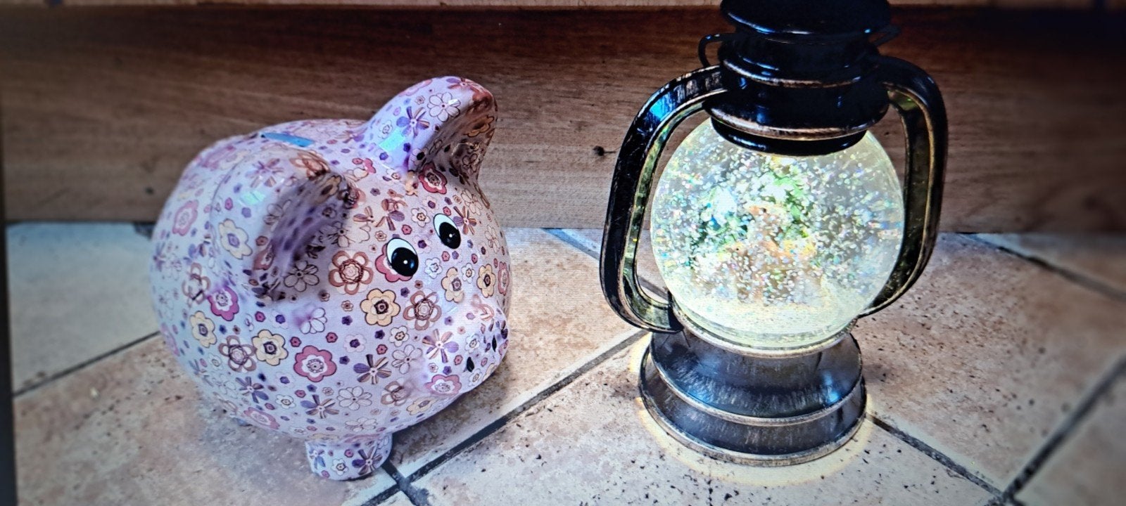 Spaarpot varken en glitterlamp - Decoratieve set, Meerkleurig, Ophalen of Verzenden, Steen/keramiek, Klassiek
